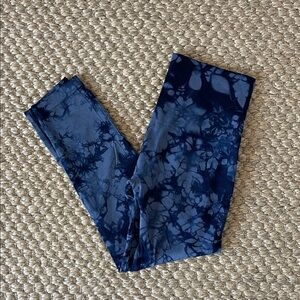 Bagatelle Collection Navy Blue Tie-Dye Sexy Stretch Leggings